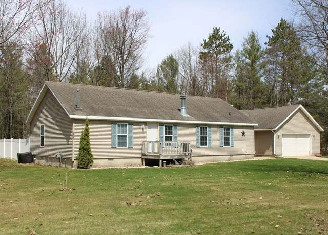 Property at 2071 NE Driftwood Ln, Kalkaska Township Kalkaska, MI 49646, 3 beds, 2 baths