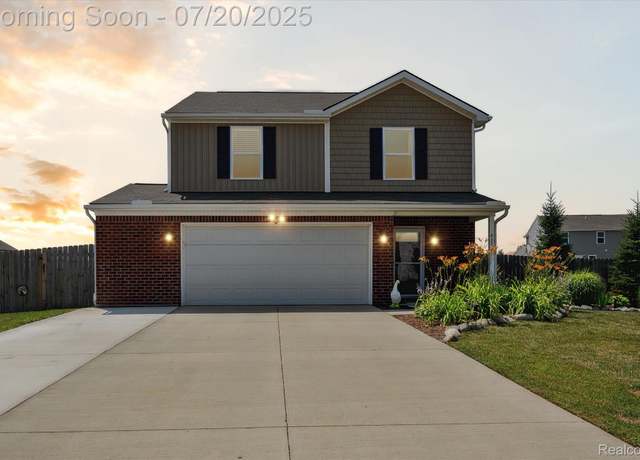 Property at 4159 Woodchuck Ln, Swartz Creek, MI 48473, 3 beds, 2.5 baths