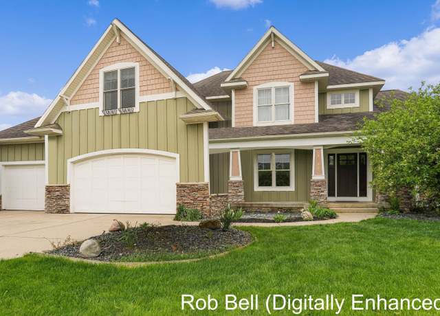 Property at 3128 Twin Lakes Dr, Jenison, MI 49428, 6 beds, 3.5 baths