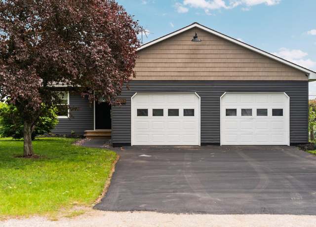 Property at 883 Valley View Dr, Traverse City, MI 49685, 2 beds, 1 bath
