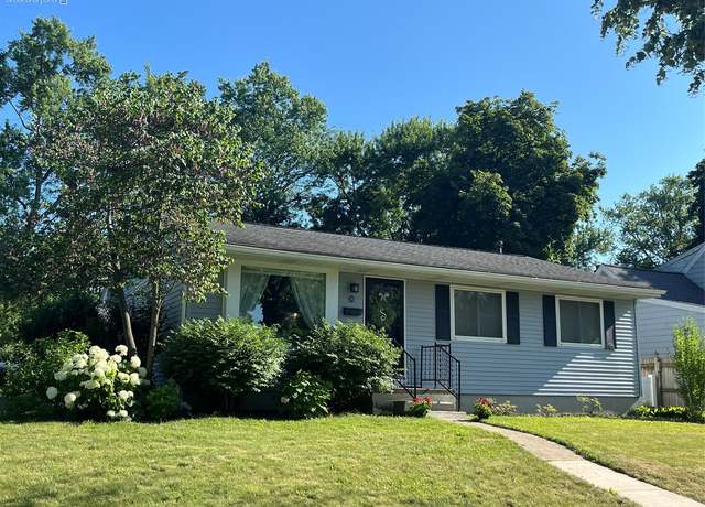 Property at 392 Hillcrest Dr, Saline, MI 48176, 3 beds, 1 bath