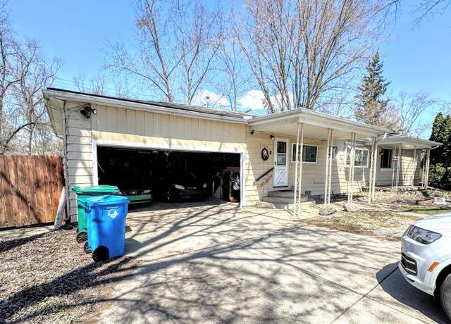 Property at 3302 Newton Rd, Commerce Twp, MI 48382, 3 beds, 1.5 baths