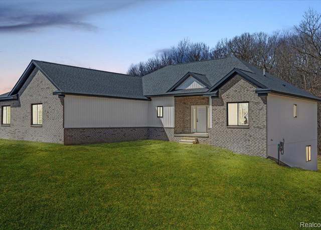 Property at 4070 Metamora Rdg, Metamora Village, MI 48455, 3 beds, 2.5 baths