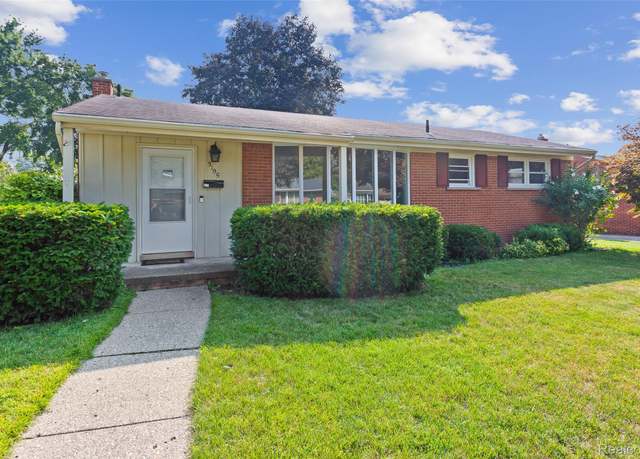 Property at 3195 Treadwell St, Wayne, MI 48184, 3 beds, 2 baths