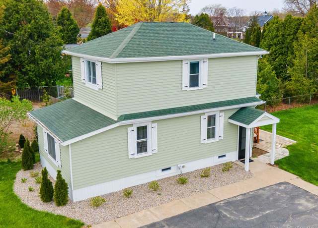 Property at 1319 Rochester Rd, Leonard, MI 48367, 3 beds, 2 baths