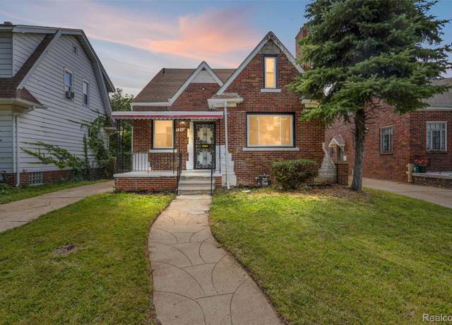 Property at 5743 Buckingham Ave, Detroit, MI 48224, 3 beds, 1.5 baths