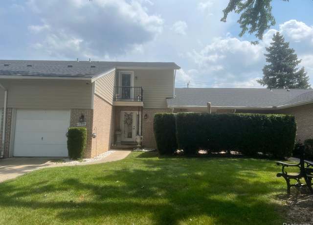 Property at 17540 Edward Cir, Clinton Township, MI 48038, 2 beds, 1.5 baths