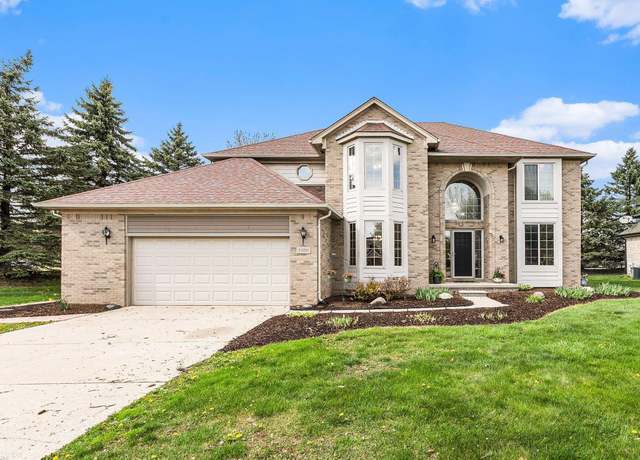 Property at 34291 W Hill Dr Dr, Chesterfield, MI 48047, 4 beds, 2.5 baths