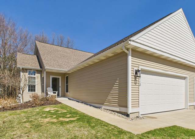 Property at 17712 Connie Dr #26, Spring Lake, MI 49456, 2 beds, 2 baths