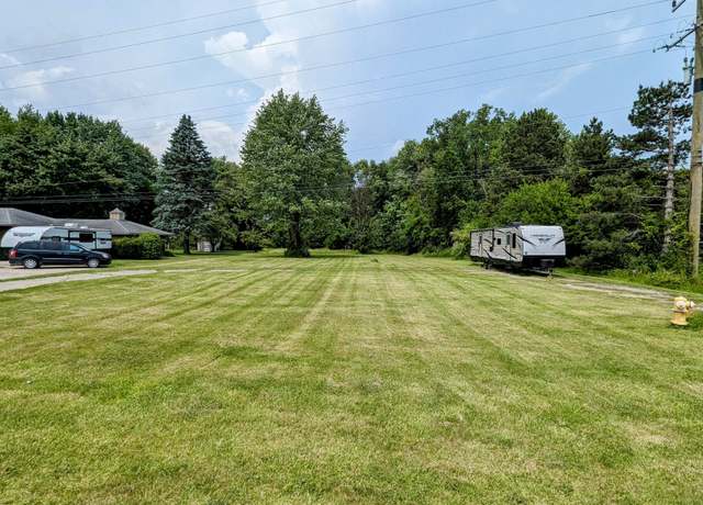 Property at 27873 21 Mile Rd, Chesterfield, MI 48047