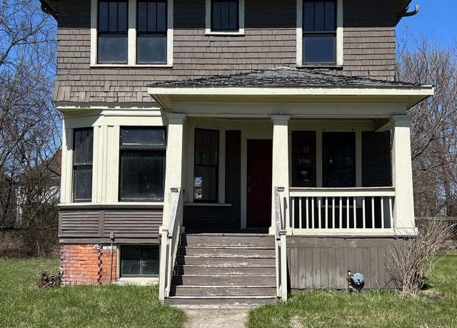 Property at 190 W Buena Vista St, Highland Park, MI 48203, 4 beds, 1 bath
