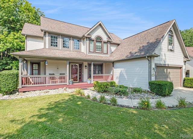 Property at 8226 North Port Prt, Grand Blanc, MI 48439, 4 beds, 2.5 baths