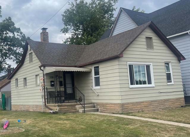 Property at 338 Goddard St, Wyandotte, MI 48192, 3 beds, 2 baths