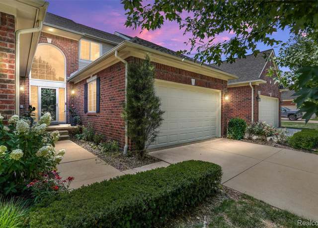 Property at 2156 Austin Dr, Shelby Charter Township, MI 48316, 3 beds, 2.5 baths