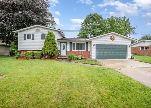 Property at 1791 Kingston Rd, Saginaw, MI 48638, 5 beds, 2.5 baths