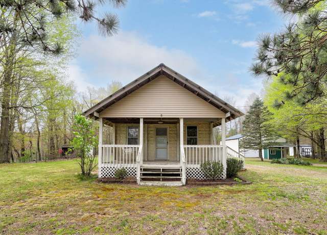 Property at 68687 M-43, South Haven, MI 49090, 3 beds, 2 baths