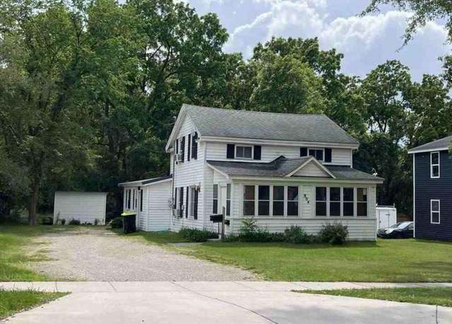 Property at 804 S Clay St, Greenville, MI 48838, 3 beds, 2 baths