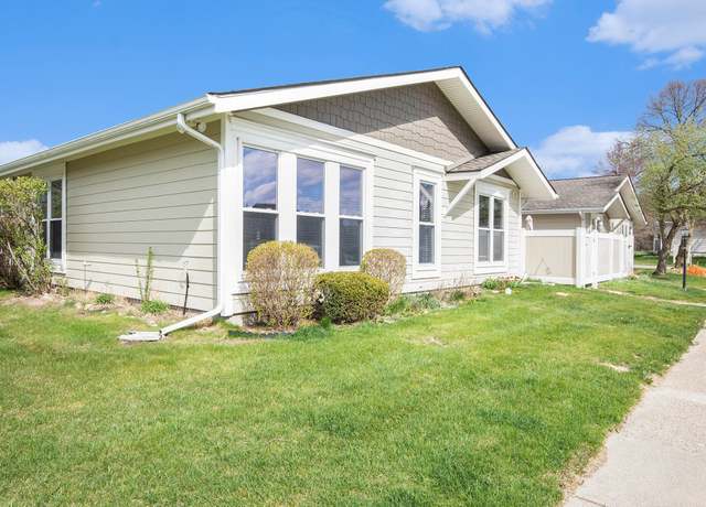 Property at 39775 Village Wood Ln, Novi, MI 48375, 3 beds, 1 bath