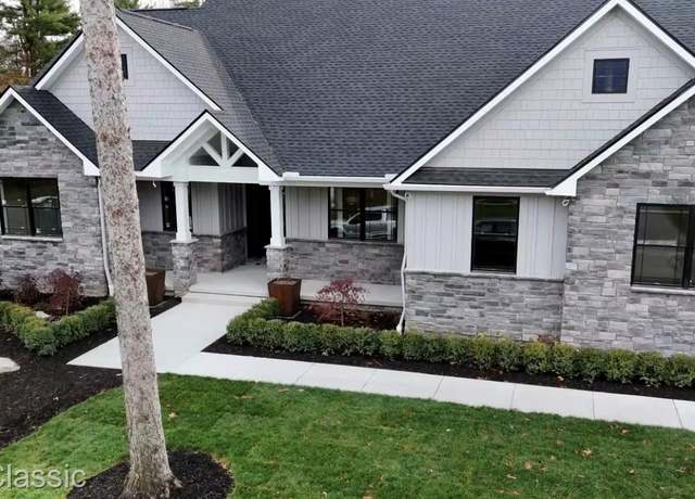 Property at 5535 W Huron River Dr, Dexter, MI 48130, 5 beds, 5.5 baths