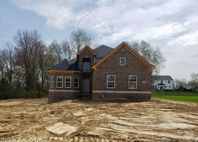 Property at 2080 Crested Butte Dr, White Lake Charter Township, MI 48383, 4 beds, 2.5 baths