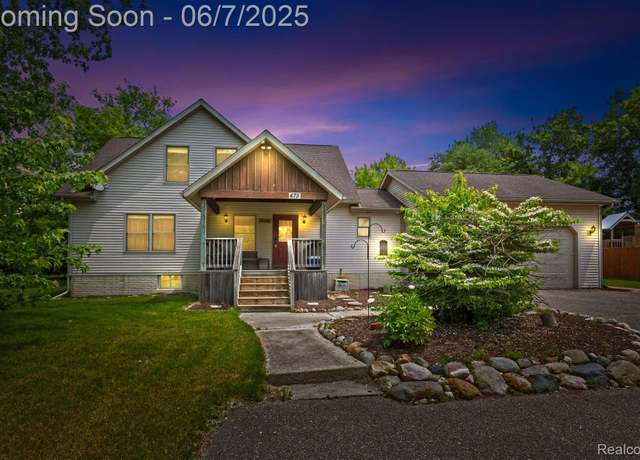 Property at 475 Dailey Ct, Fowlerville, MI 48836, 3 beds, 2.5 baths