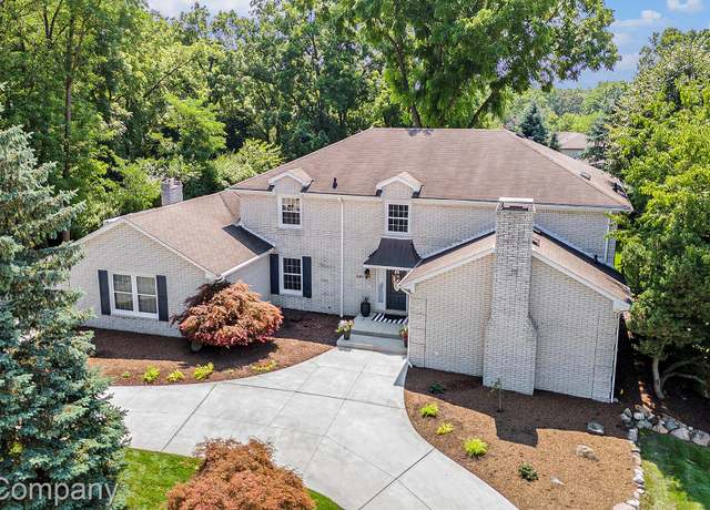Property at 2501 Tower Hill Ln, Rochester Hills, MI 48306, 4 beds, 4 baths