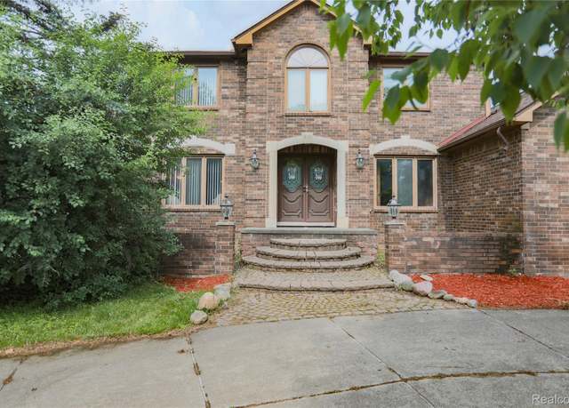 Property at 810 Box Canyon Ct, Rochester Hills, MI 48309, 4 beds, 3.5 baths