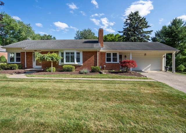 Property at 2645 Ayrshire Dr, Bloomfield Hills, MI 48302, 3 beds, 2 baths