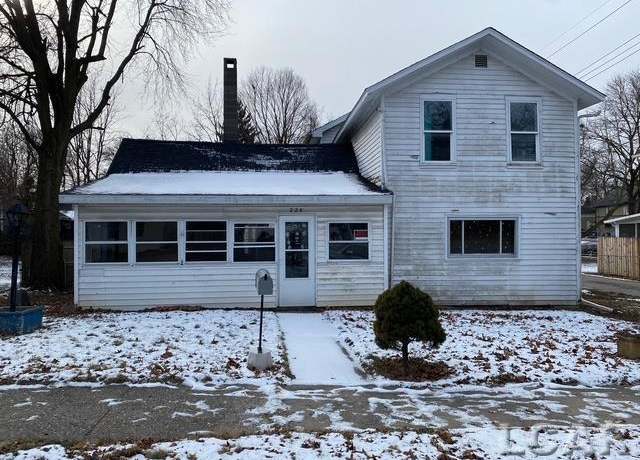 Property at 224 E Michigan Ave, Adrian, MI 49221, 3 beds, 2 baths