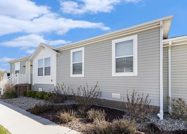 Property at 13780 Alaska Ave, Eagle, MI 48822, 3 beds, 2 baths
