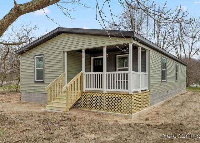 Property at 920 S Ravenna Rd, Ravenna, MI 49451, 3 beds, 2 baths