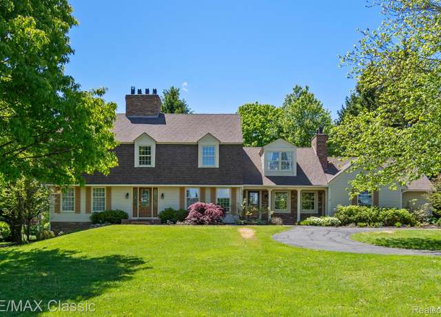 Property at 13310 Rolston Dr, Plymouth, MI 48170, 5 beds, 2.5 baths