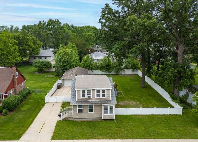 Property at 28626 Bock St, Garden City, MI 48135, 3 beds, 1.5 baths