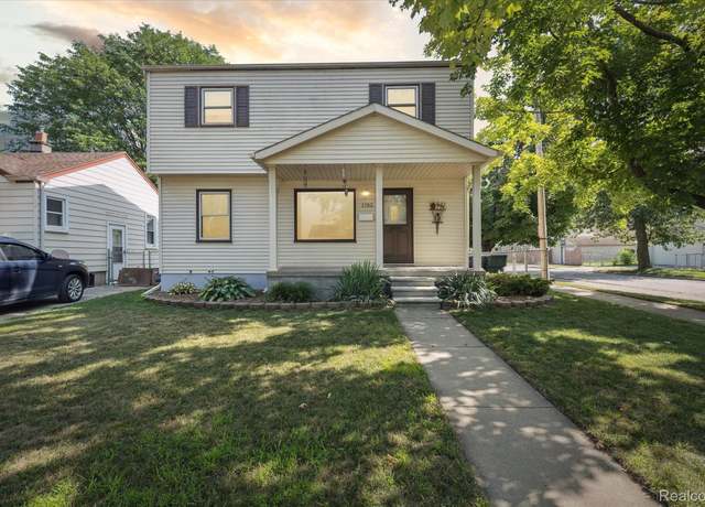 Property at 1783 Rose Ave, Lincoln Park, MI 48146, 4 beds, 1 bath