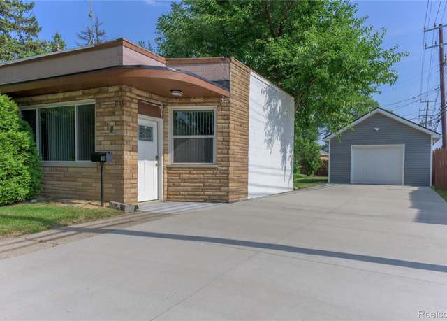 Property at 18 E 18 E Rutgers Ave, Pontiac, MI 48340, 1 bed, 1 bath