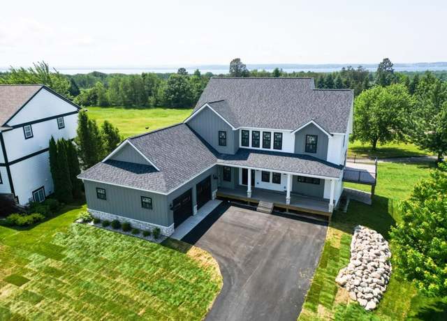 Property at 4325 Wolverine Dr, Williamsburg, MI 49690, 4 beds, 2.5 baths