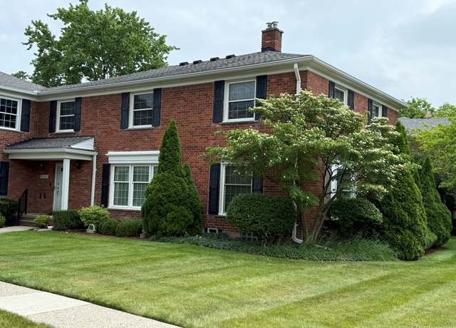 Property at 623 Notre Dame St, Grosse Pointe, MI 48230, 2 beds, 1 bath
