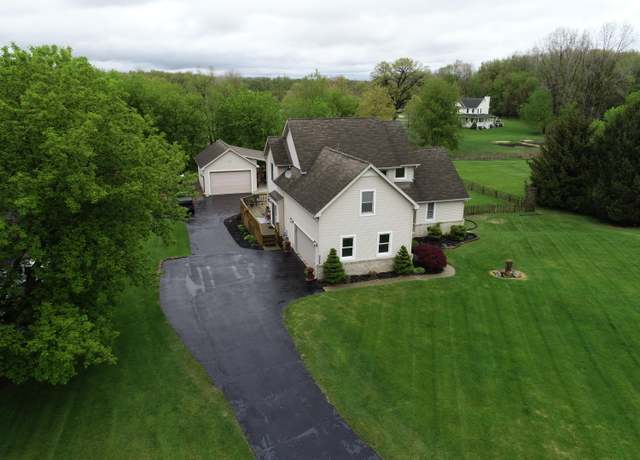 Property at 9888 Fountain Ln, Fowlerville, MI 48836, 4 beds, 2.5 baths