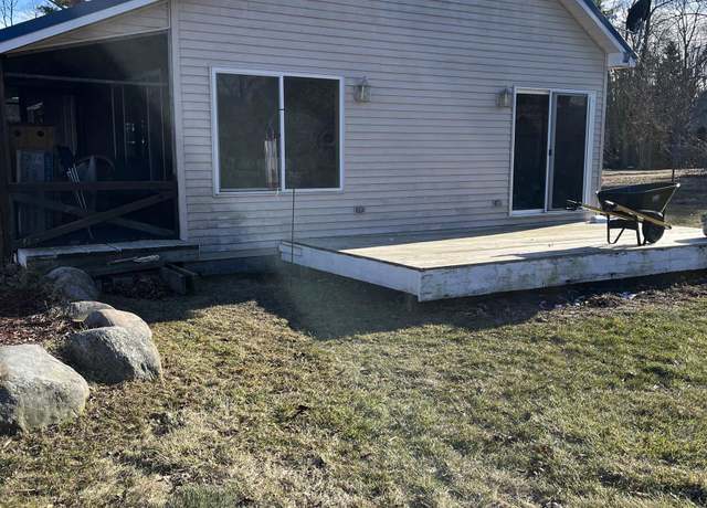 Property at 1016 5th St, Tawas City, MI 48763, 3 beds, 1.5 baths