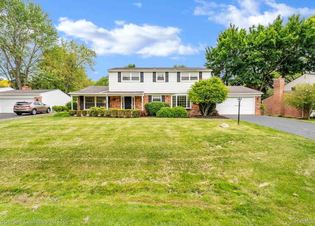 Property at 30200 Fiddlers Grn, Farmington Hills, MI 48334, 4 beds, 2.5 baths