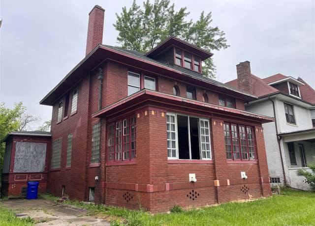 Property at 728 Lawrence St, Detroit, MI 48202, 5 beds, 4 baths