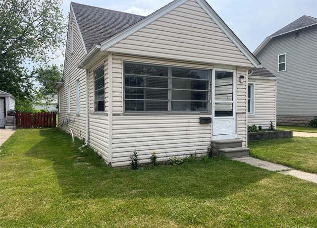 Property at 25616 Hoffmeyer St, Roseville, MI 48066, 3 beds, 1 bath