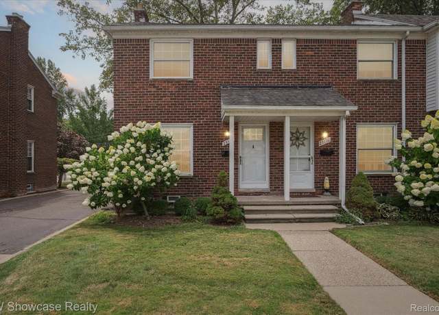 Property at 23112 Marter Rd, St Clair Shores, MI 48080, 2 beds, 1 bath