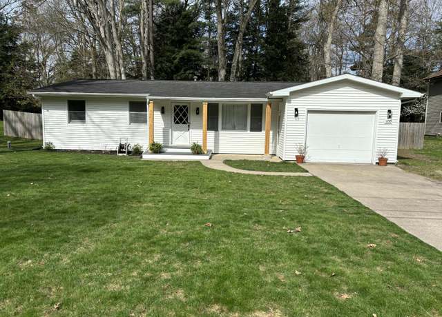 Property at 1335 N Sherman Rd, Ludington, MI 49431, 3 beds, 1.5 baths