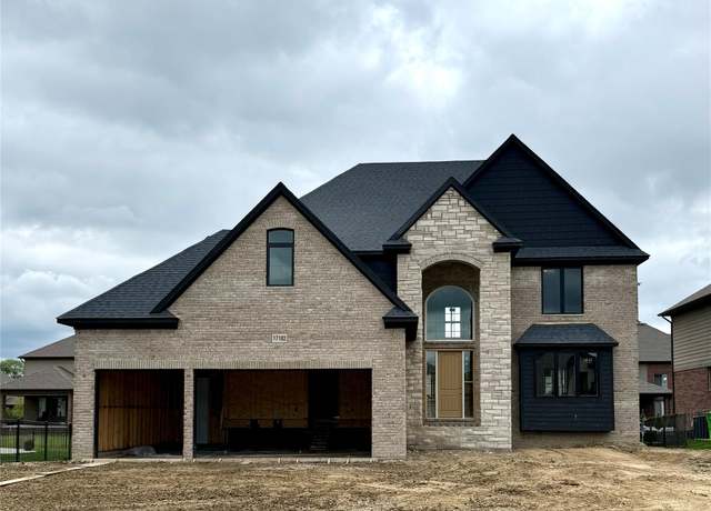 Property at 17102 Chianti Ct, Macomb, MI 48042, 4 beds, 3.5 baths