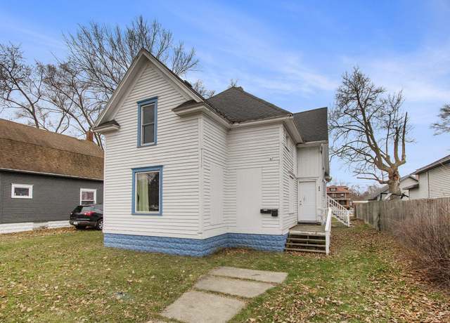 Property at 596 Superior St, Benton Harbor, MI 49022, 4 beds