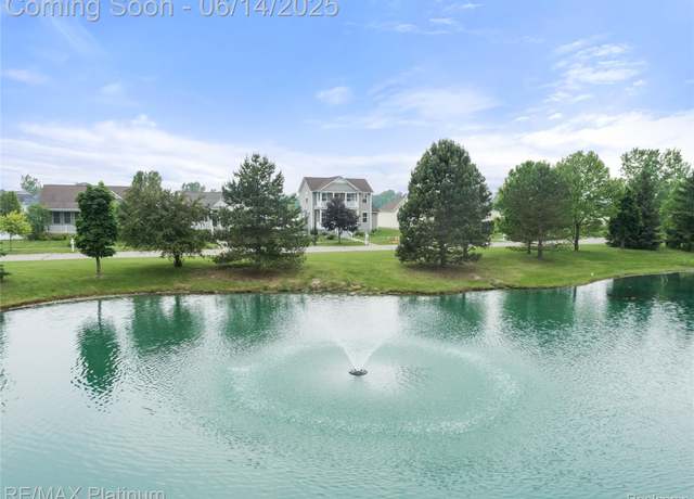 Property at 6327 Saint Charles Pass, Swartz Creek, MI 48473, 3 beds, 1.5 baths
