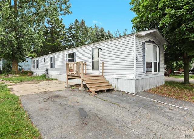 Property at 351 N Squirrel Road Lot 68 Rd, Auburn Hills, MI 48326, 2 beds, 1 bath