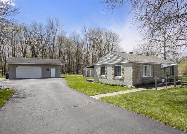 Property at 3506 Lake St, Kalamazoo, MI 49048, 2 beds, 1 bath