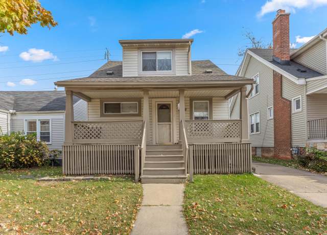 Property at 5010 Curtis St, Dearborn, MI 48126, 3 beds, 2.5 baths